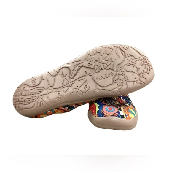 UIN shoes. Woman’s size 10 - Picture 7 of 7